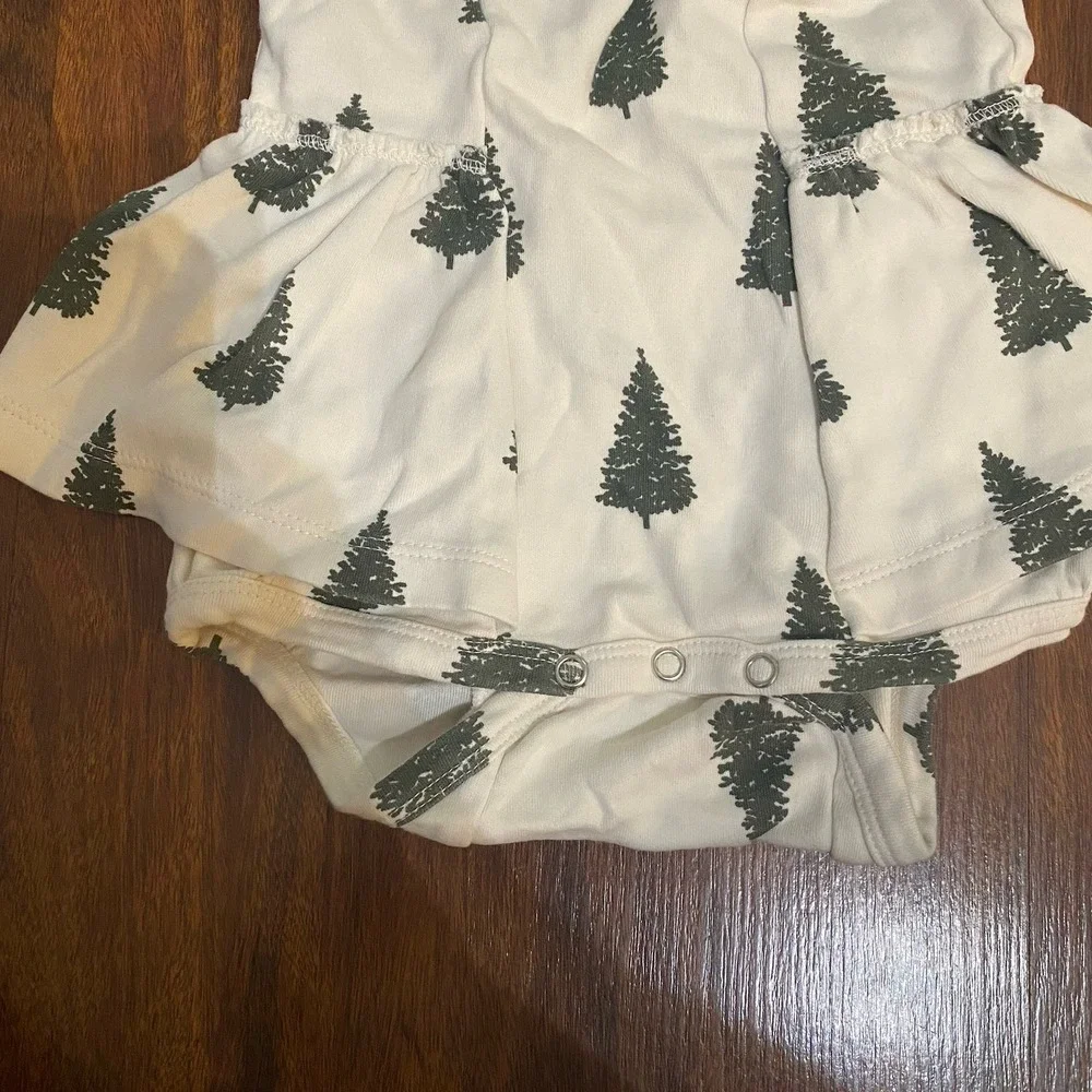 Kate Quinn Baby Girl Nature Cream Skirted Bodysuit Size 6-12 Months 100% Cotton